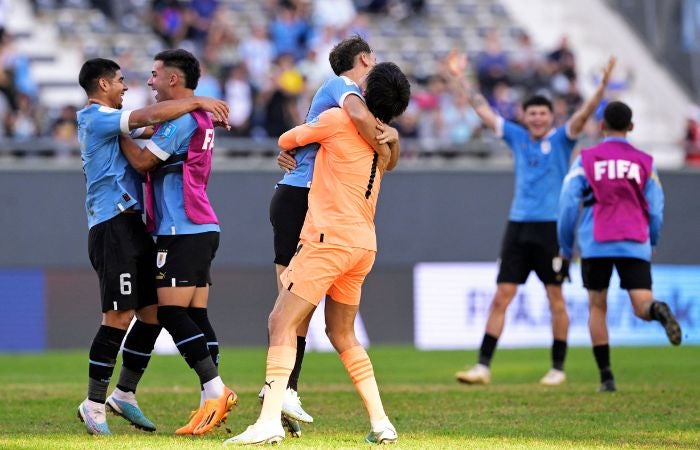 Jugadores de Uruguay festejando el pase a la Final del Mundial Sub 20