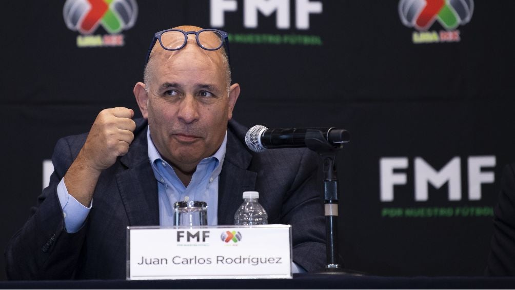 Rodríguez durante su presentación como Presidente de la FEMEXFUT