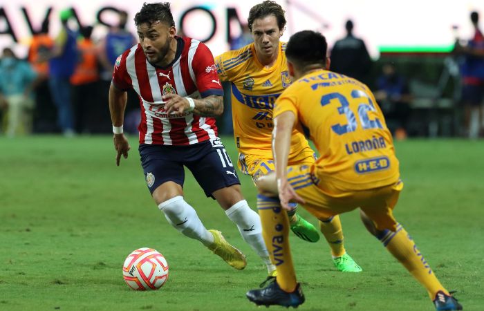 Alexis Vega y Sebastián Córdova en la Final