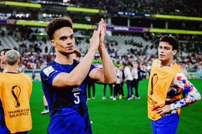 Antonee Robinson durante el Mundial de Qatar 2022