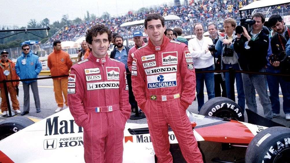 Alain Prost junto a Ayrtor Senna