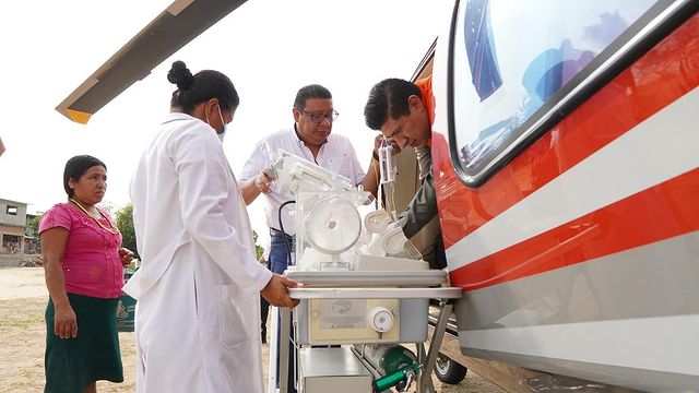 Helicóptero del Gobierno de Oaxaca