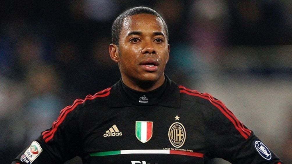 Robinho fue acusado de violar a una joven