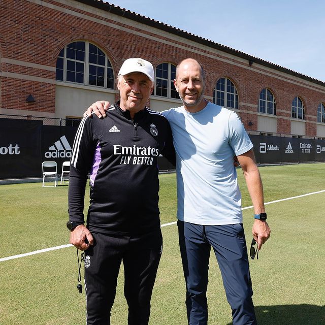 Gregg Berhalter con Carlo Ancelotti