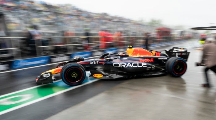 'Checo' Pérez durante la Práctica 3 del GP de Canadá