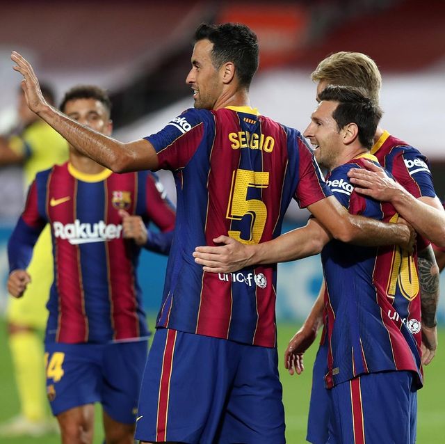 Jugadores de Barcelona celebrando un gol