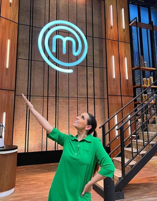 Jimena Longoria en la cocina de MasterChef