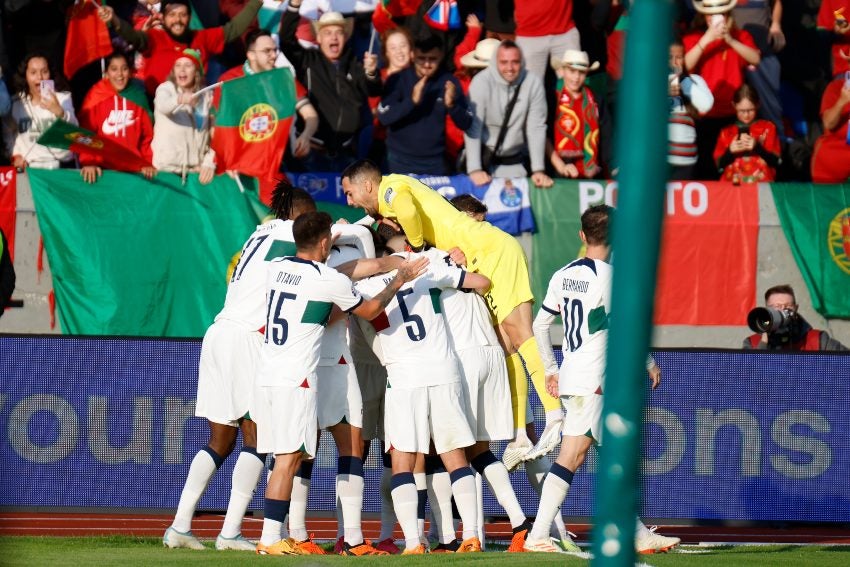 Portugal en celebración de gol