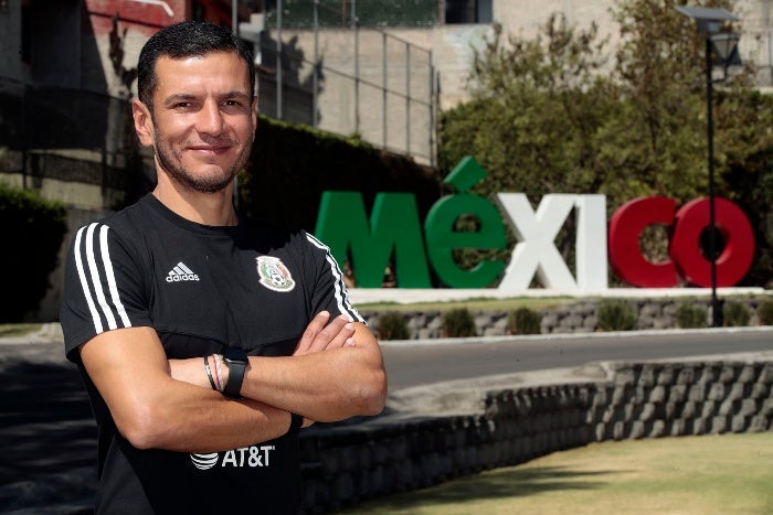 Jimmy Lozano con el uniforme del Tri