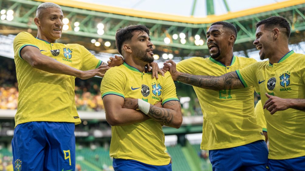 Paquetá celebra el primer gol brasileño