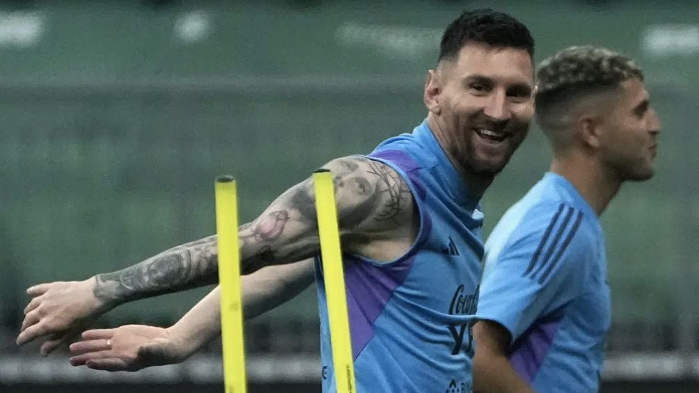 Messi disfruta sus vacaciones en su natal Rosario