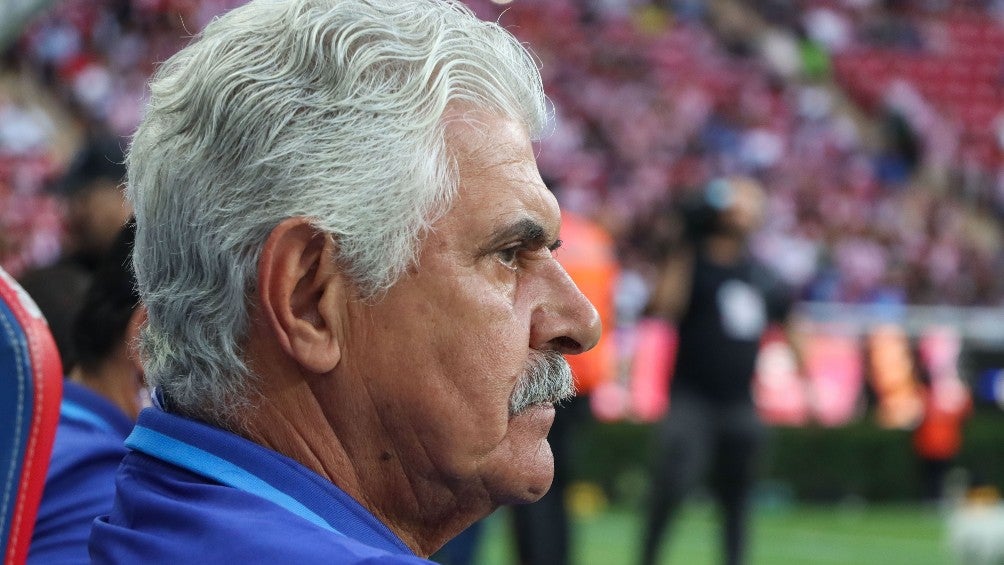 Tuca Ferretti quiere más refuerzos para Cruz Azul