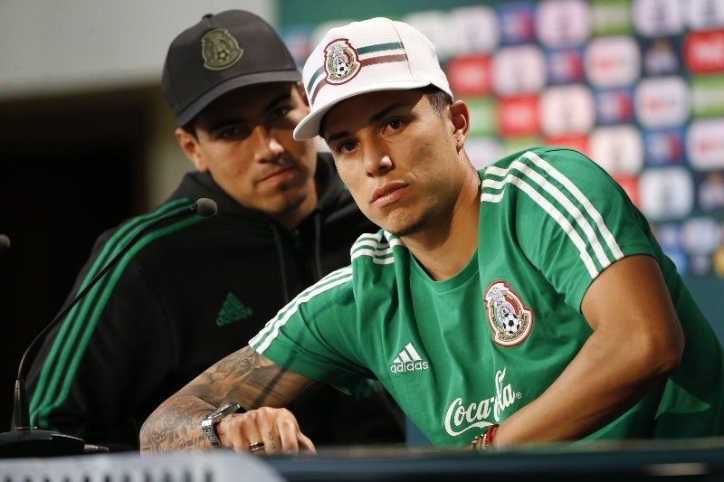 Salcedo en conferencia de prensa con la Selección Mexicana 