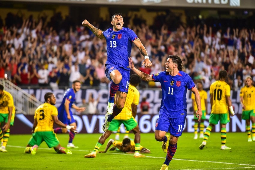 Estados Unidos en celebración de gol