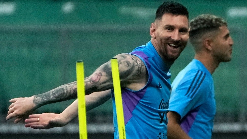 Messi en un entrenamiento de Argentina