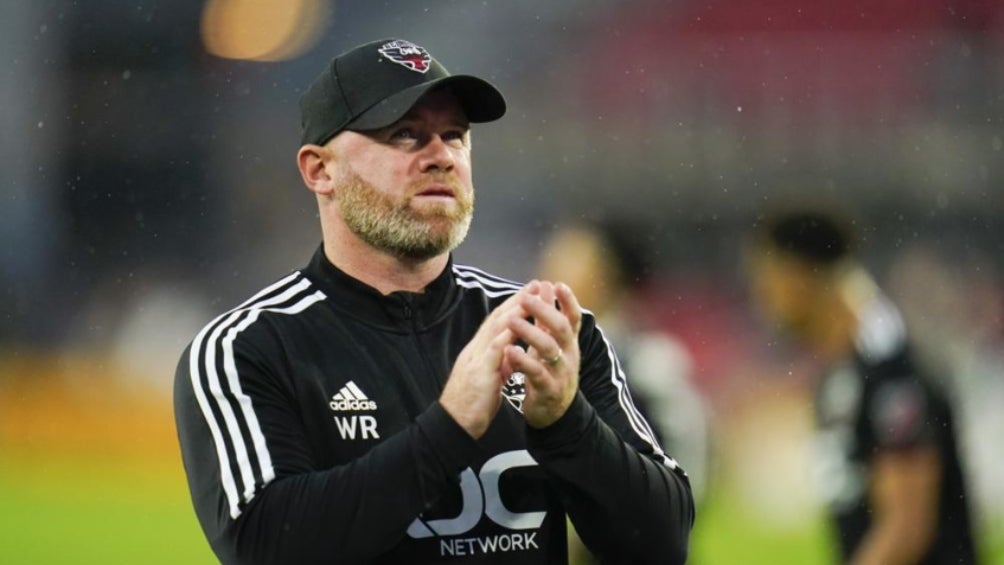 Rooney dirigiendo al DC United