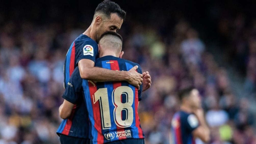 Busquets y Jordi Alba