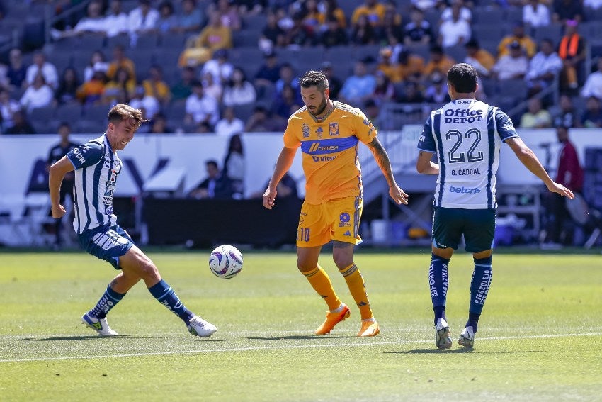 Gignac en el Campeón de Campeones