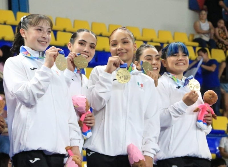 México conquista oro en gimnasia artística femenil en San Salvador 2023