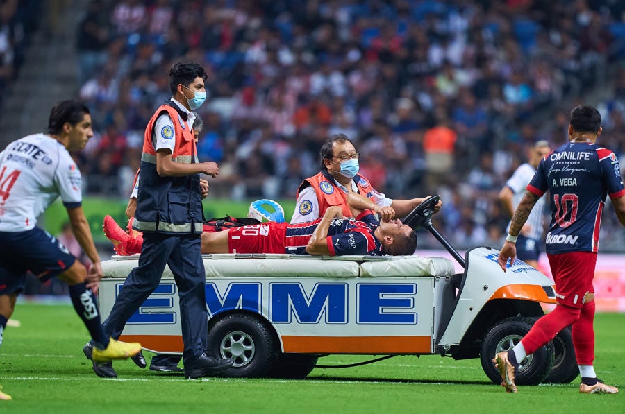 La Morsa sale lesionado en juego ante Monterrey