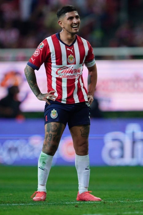 Guzmán celebrando un gol