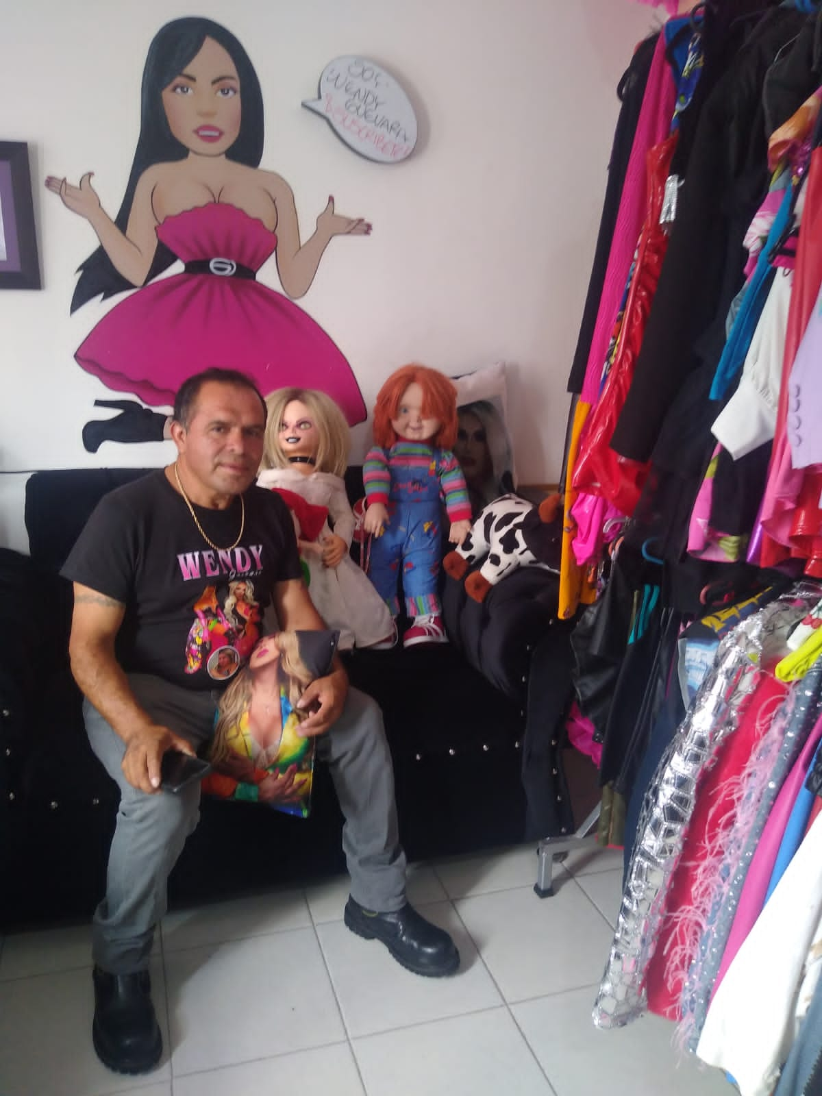 El papá de Wendy mostró parte de la casa de la influencer.