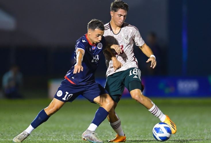 El Tri en acción ante República Dominicana