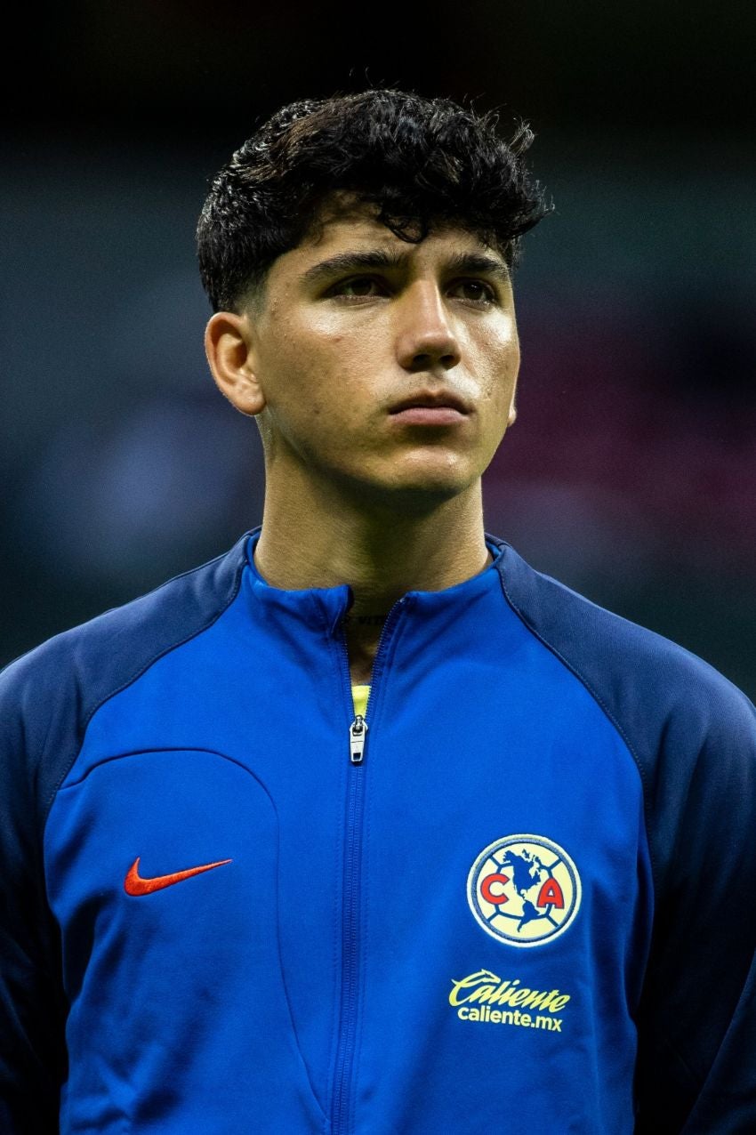 Kevin Álvarez en su debut con América