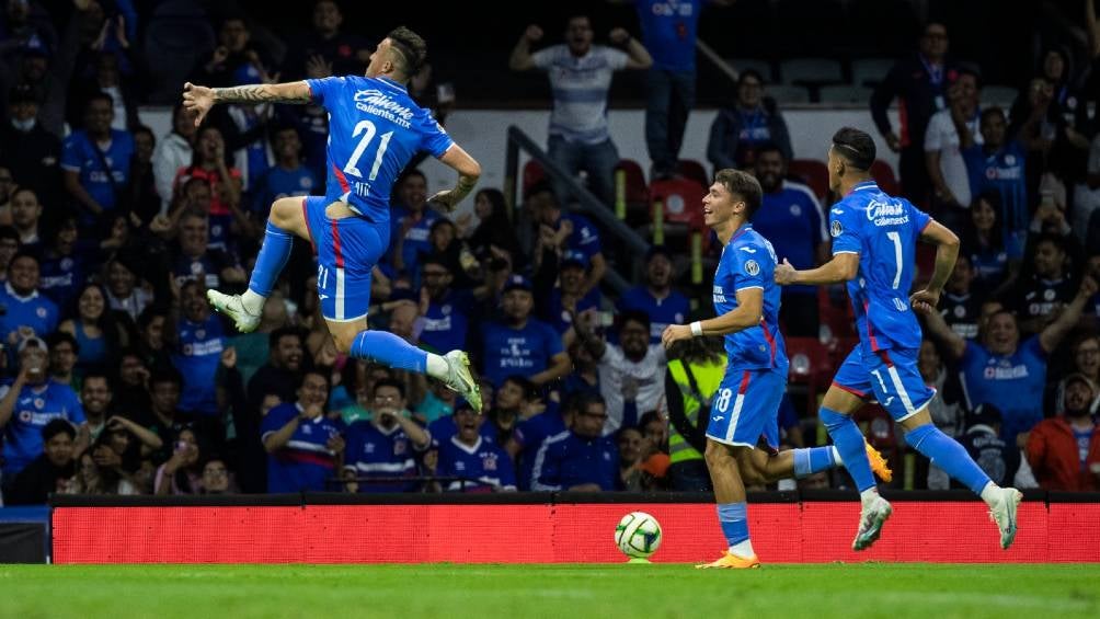 Cruz Azul renueva sus ilusiones