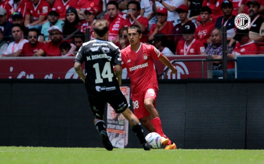 Sait Gálvez en su debut con Toluca