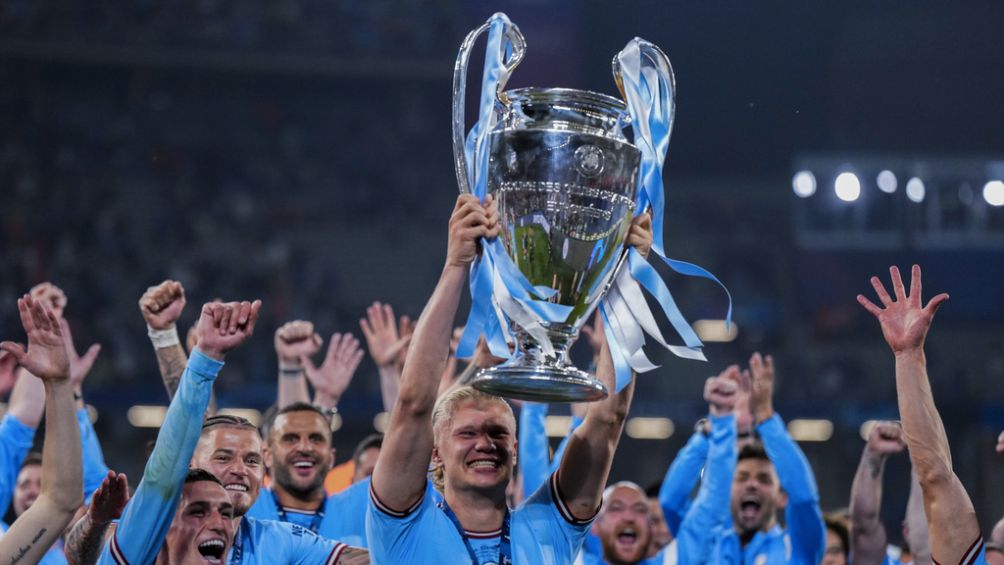 El City celebra la Champions League