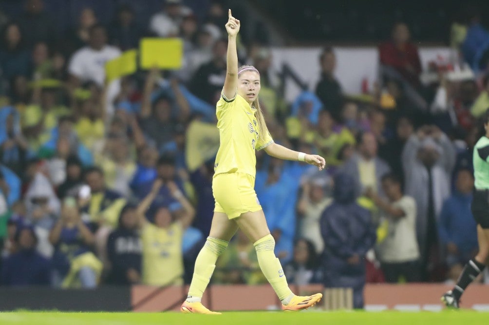 Katty Martínez celebra un gol