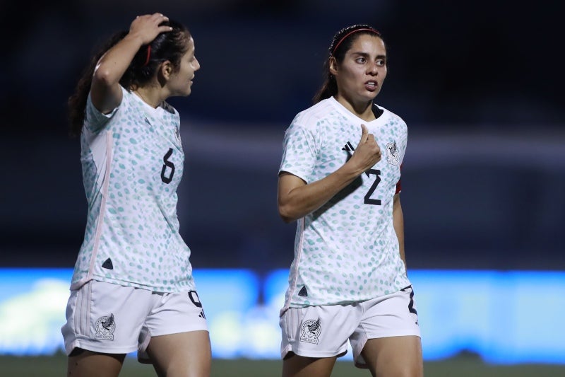 México frente a Centro Caribe Sports