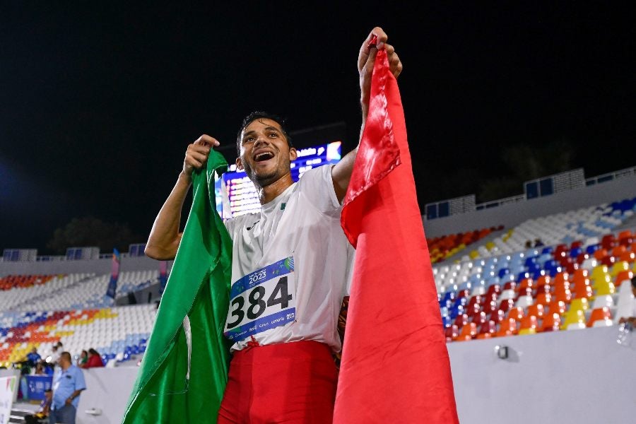 Fernando Martinez tras ganar en competencia de Atletismo