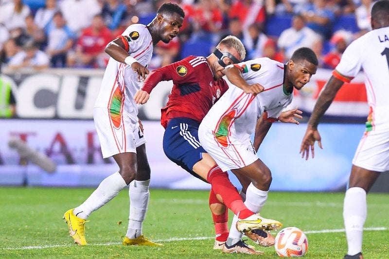 Costa Rica contra Martinica 