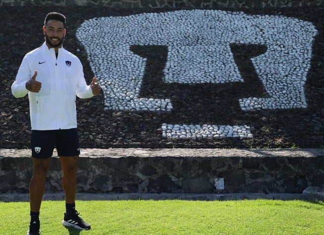 Nathan Silva en su presentación