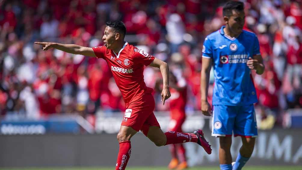 Toluca visita al Cruz Azul