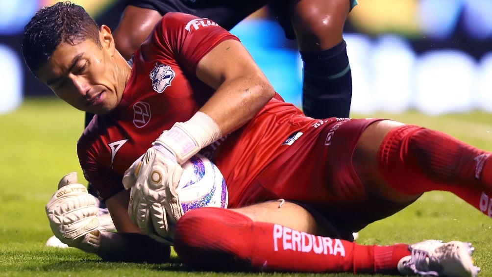 Jesús Rodríguez en el juego vs Santos