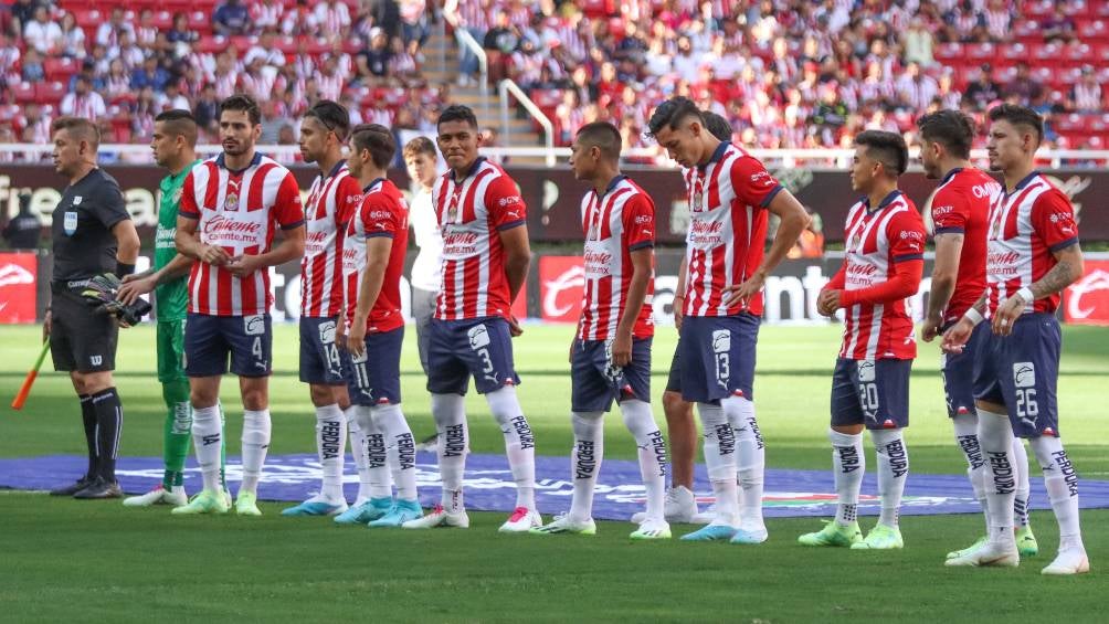 Chivas hizo su presentación en el Estadio Azteca