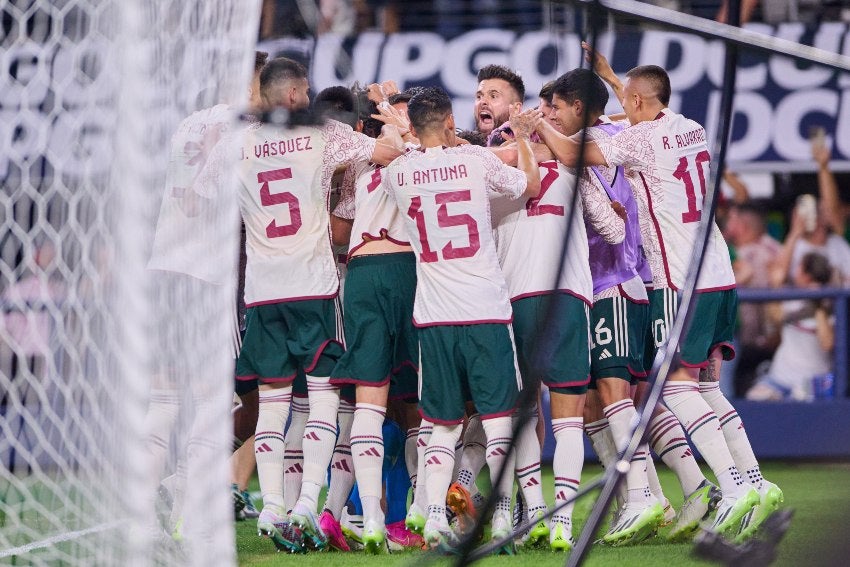 México en celebración de gol