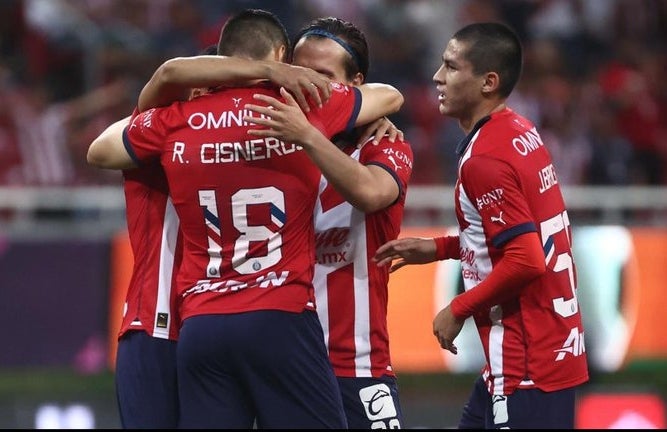 Chivas venció 3-1 a San Luis