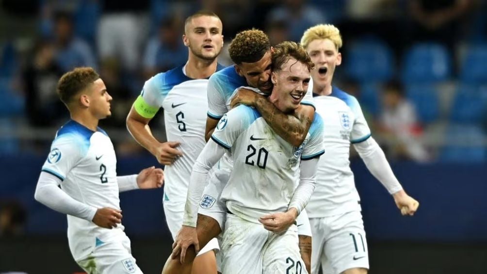 Inglaterra celebra un gol en la Final