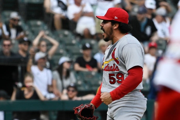 El mexicano JoJo Romero se apunta un agónico triunfo de Cardenales