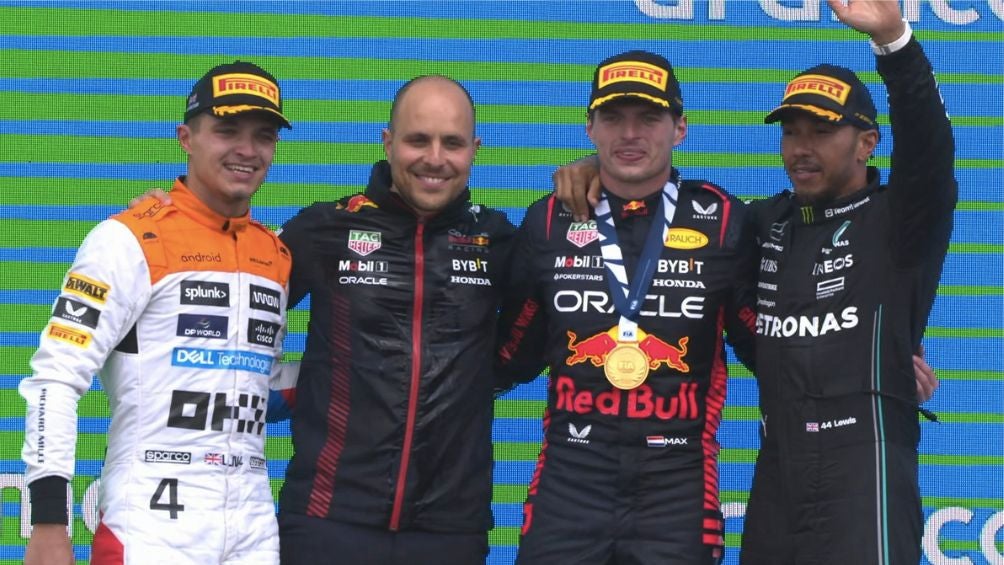 Verstappen, Norris y Hamilton en el podio