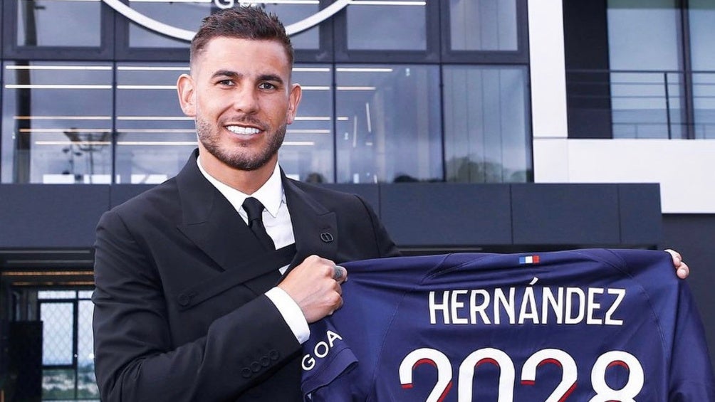 Lucas Hernández con PSG