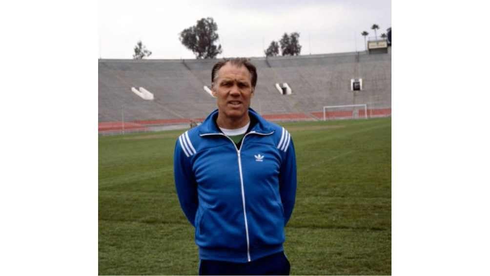 El mexicano recordó a Rinus Michels