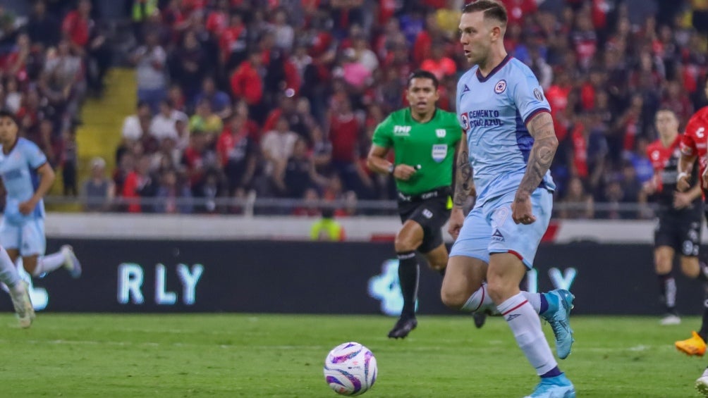 Rotondi jugando con el Cruz Azul 