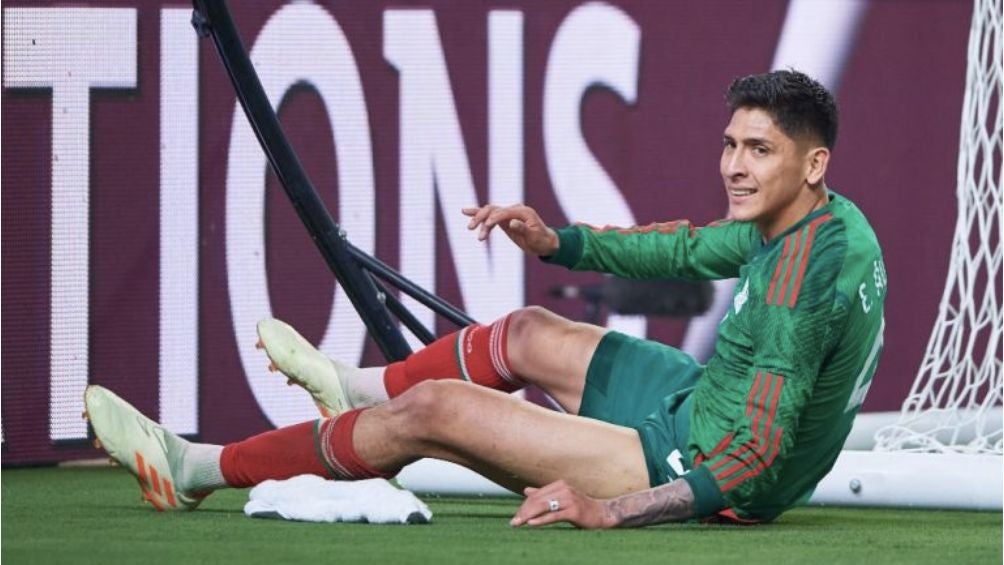 Edson Álvarez durante la Copa del Mundo