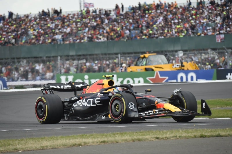 Checo Pérez en el GP de Silverstone