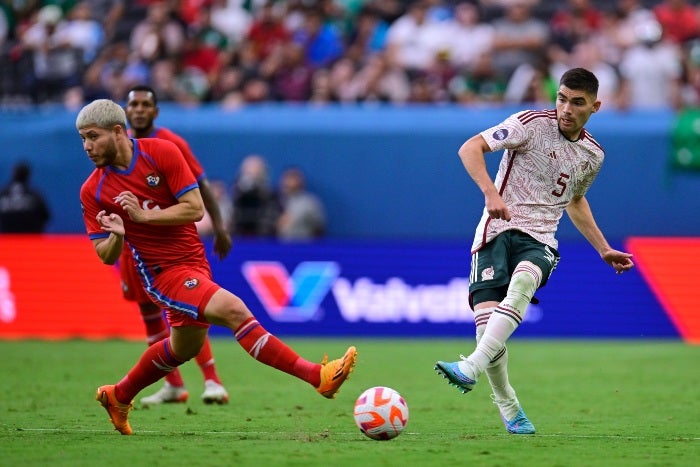 Johan Vásquez en la Copa Oro con México